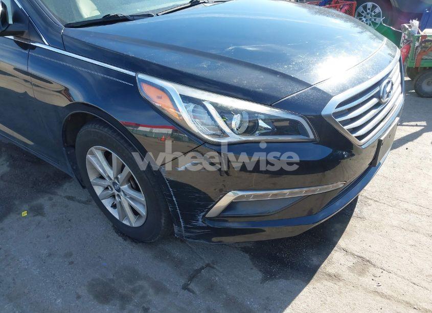 Photo 17 of 2015 Hyundai Sonata SE (VIN 5NPE24AF8FH231881)