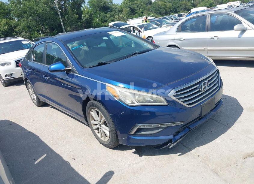 2015 Hyundai Sonata SE (VIN 5NPE24AF8FH234960) main photo