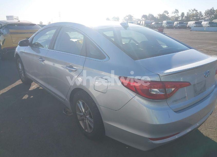 Photo 14 of 2015 Hyundai Sonata SE (VIN 5NPE24AF8FH246672)