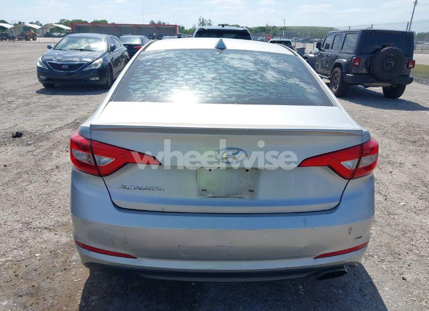 Photo 17 of 2016 Hyundai Sonata SE (VIN 5NPE24AF8GH260296)