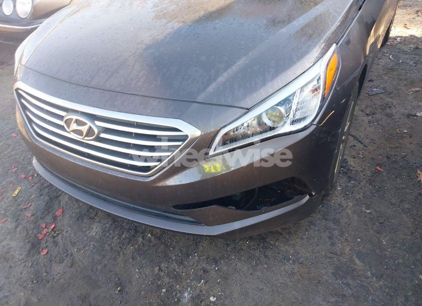 Photo 6 of 2016 Hyundai Sonata SE (VIN 5NPE24AF8GH262047)