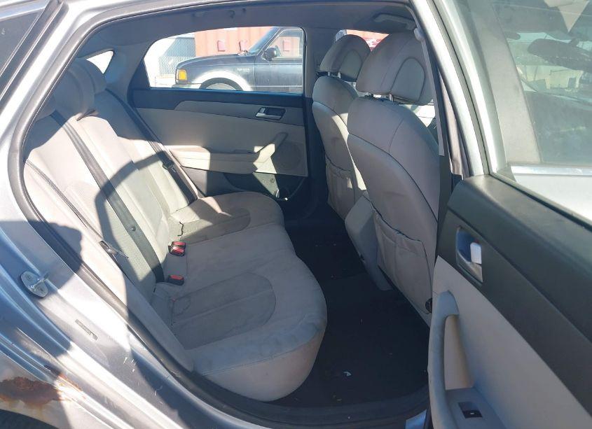 Photo 8 of 2016 Hyundai Sonata SE (VIN 5NPE24AF8GH263733)