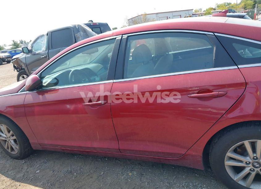 Photo 14 of 2016 Hyundai Sonata SE (VIN 5NPE24AF8GH265093)