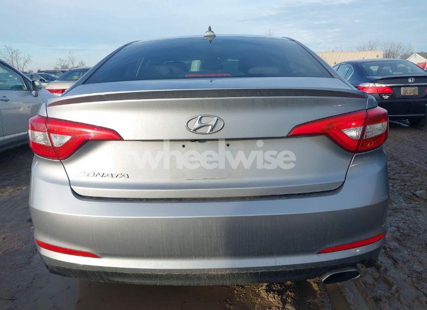 Photo 16 of 2016 Hyundai Sonata SE (VIN 5NPE24AF8GH267488)