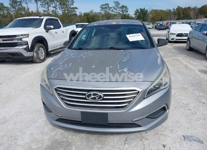 Photo 12 of 2016 Hyundai Sonata SE (VIN 5NPE24AF8GH286199)