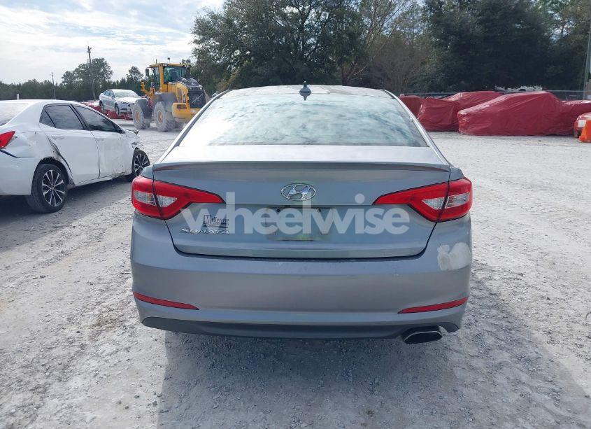 Photo 16 of 2016 Hyundai Sonata SE (VIN 5NPE24AF8GH286199)