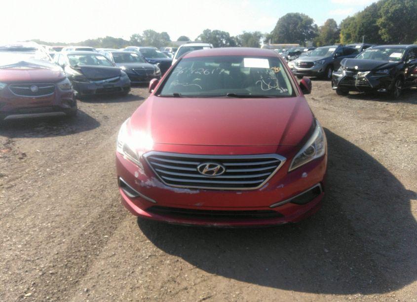 Photo 12 of 2016 Hyundai Sonata SE (VIN 5NPE24AF8GH288762)