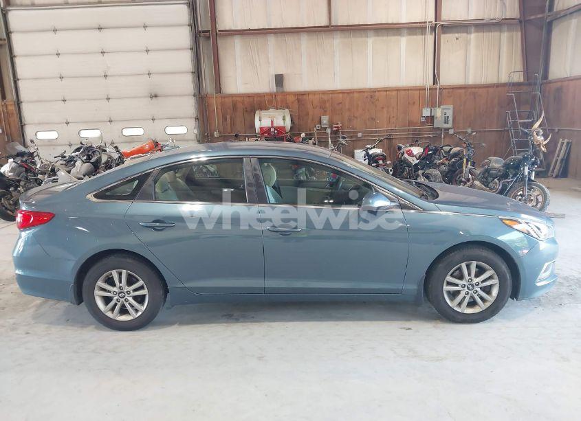 Photo 13 of 2016 Hyundai Sonata SE (VIN 5NPE24AF8GH297610)