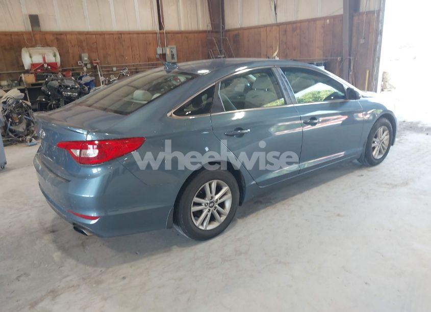 Photo 4 of 2016 Hyundai Sonata SE (VIN 5NPE24AF8GH297610)