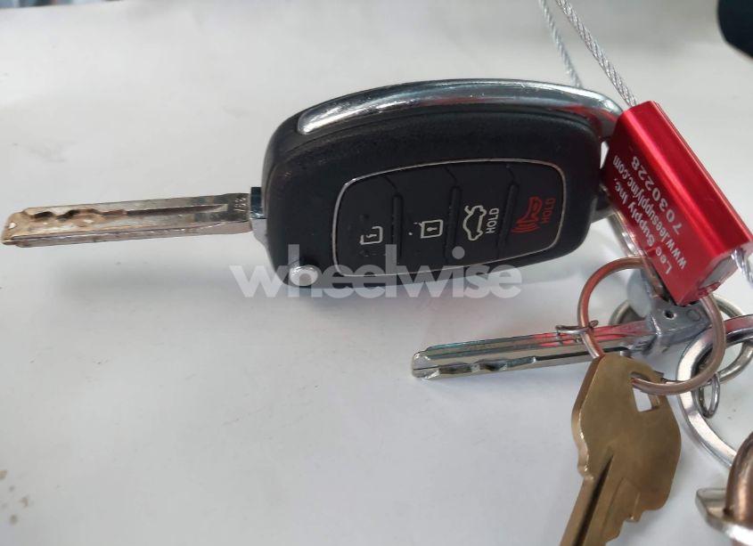 Photo 11 of 2016 Hyundai Sonata SE (VIN 5NPE24AF8GH304295)