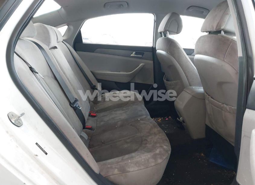 Photo 8 of 2016 Hyundai Sonata SE (VIN 5NPE24AF8GH304295)