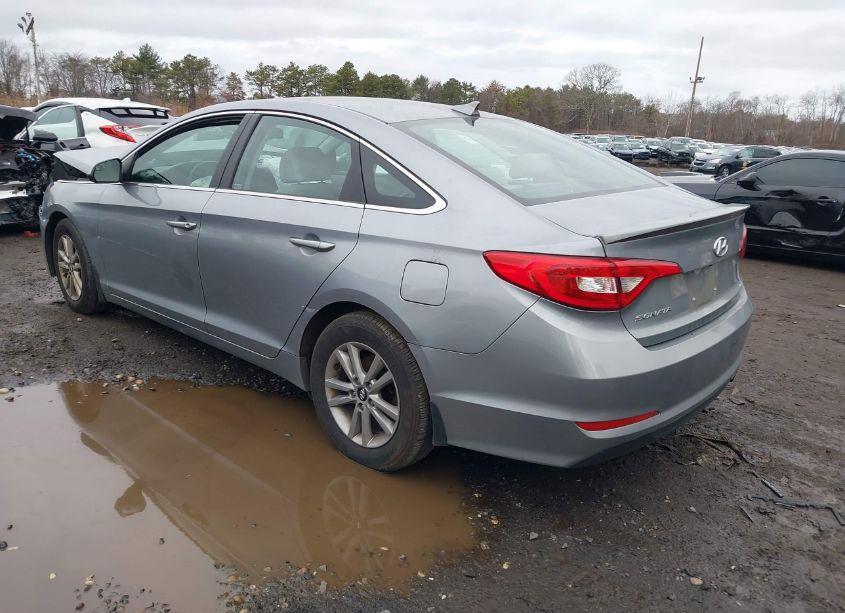 Photo 3 of 2016 Hyundai Sonata SE (VIN 5NPE24AF8GH304507)