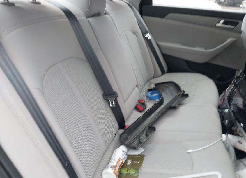 Photo 8 of 2016 Hyundai Sonata SE (VIN 5NPE24AF8GH304507)