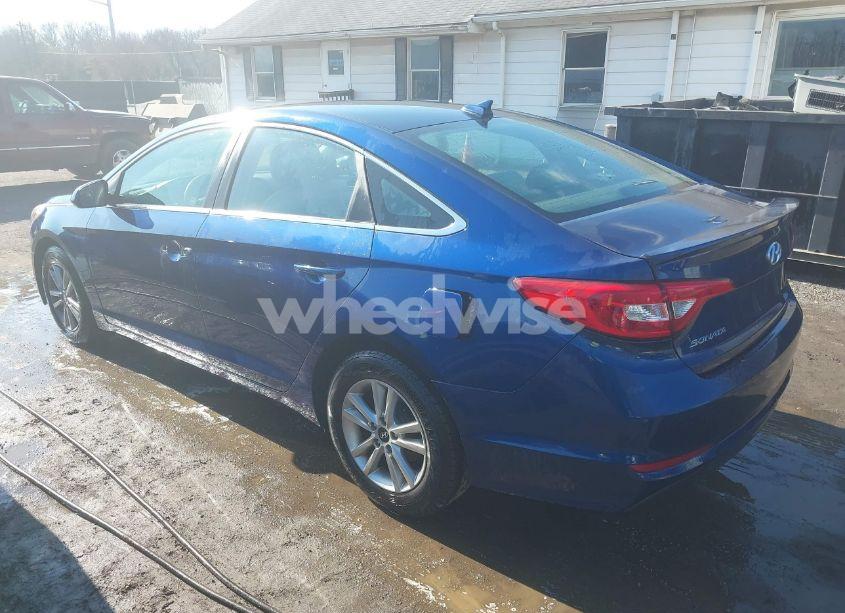 Photo 3 of 2016 Hyundai Sonata SE (VIN 5NPE24AF8GH309772)