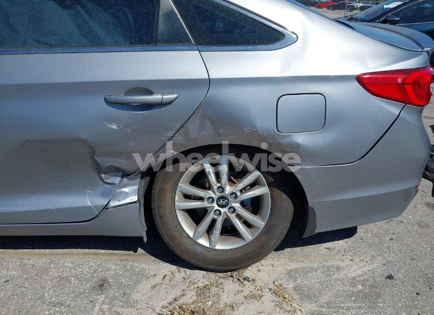 Photo 17 of 2016 Hyundai Sonata SE (VIN 5NPE24AF8GH310601)