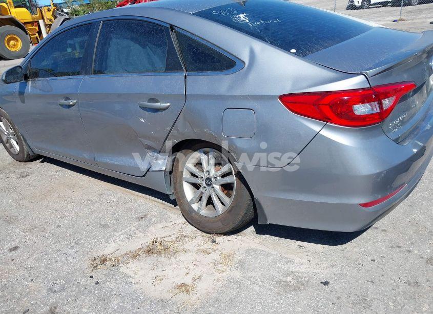 Photo 21 of 2016 Hyundai Sonata SE (VIN 5NPE24AF8GH310601)