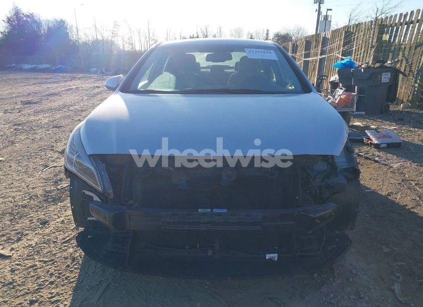 Photo 13 of 2016 Hyundai Sonata SE (VIN 5NPE24AF8GH318813)