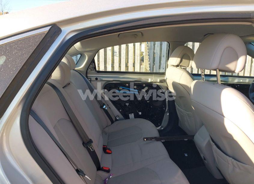 Photo 8 of 2016 Hyundai Sonata SE (VIN 5NPE24AF8GH318813)