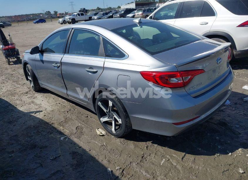 Photo 3 of 2016 Hyundai Sonata SE (VIN 5NPE24AF8GH319637)