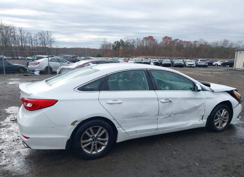 Photo 14 of 2016 Hyundai Sonata SE (VIN 5NPE24AF8GH322019)