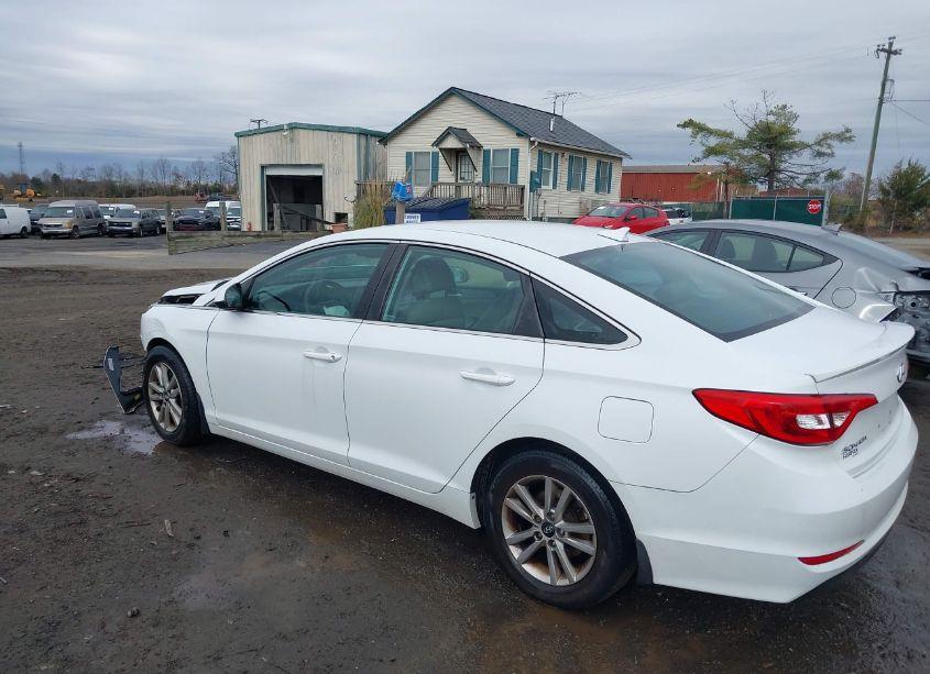 Photo 3 of 2016 Hyundai Sonata SE (VIN 5NPE24AF8GH322019)