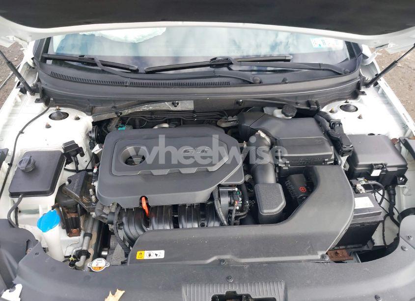 Photo 10 of 2016 Hyundai Sonata SE (VIN 5NPE24AF8GH323316)