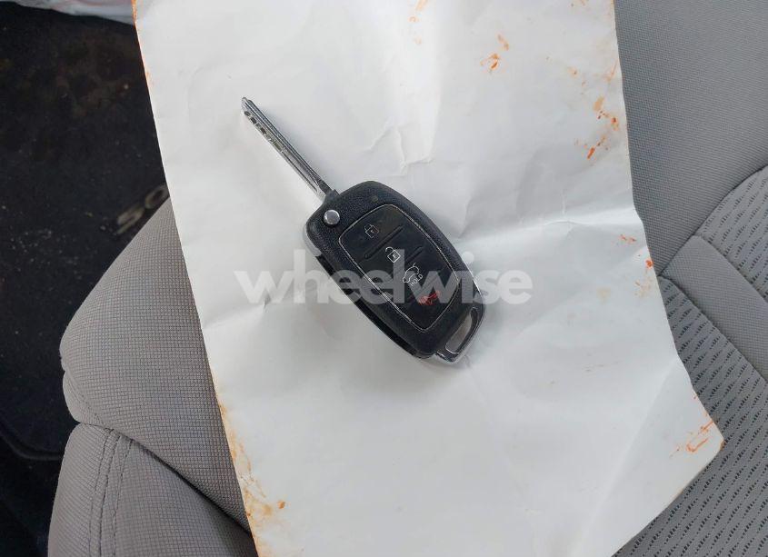 Photo 11 of 2016 Hyundai Sonata SE (VIN 5NPE24AF8GH323316)