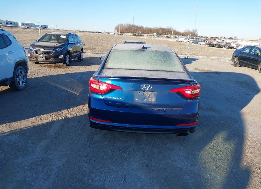 Photo 18 of 2016 Hyundai Sonata SE (VIN 5NPE24AF8GH338642)