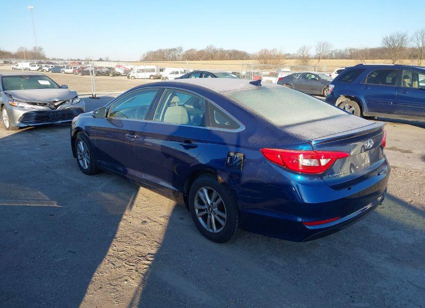 Photo 3 of 2016 Hyundai Sonata SE (VIN 5NPE24AF8GH338642)