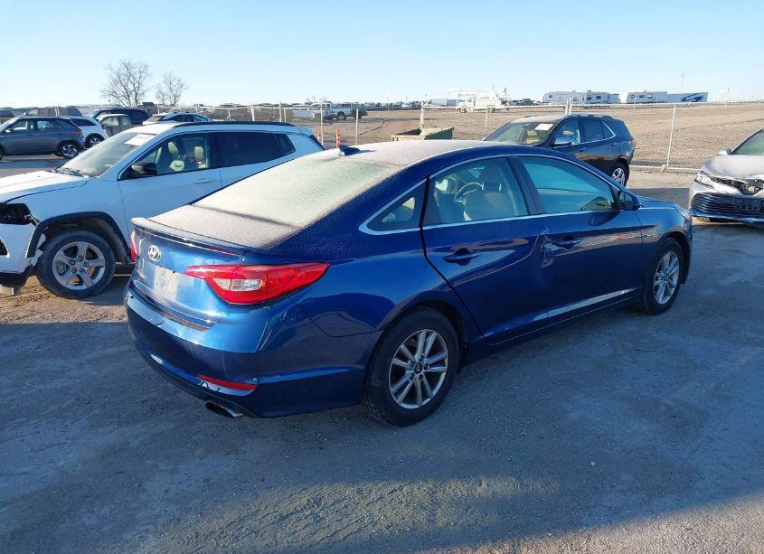 Photo 4 of 2016 Hyundai Sonata SE (VIN 5NPE24AF8GH338642)