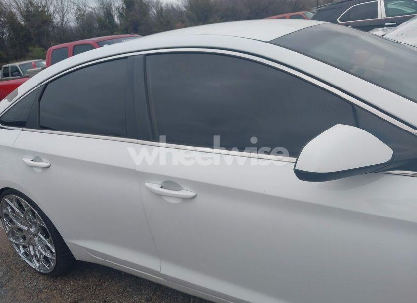 Photo 13 of 2016 Hyundai Sonata SE (VIN 5NPE24AF8GH352640)