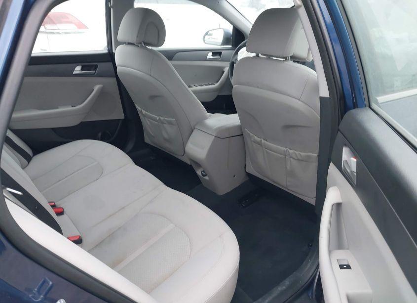 Photo 8 of 2016 Hyundai Sonata SE (VIN 5NPE24AF8GH364268)