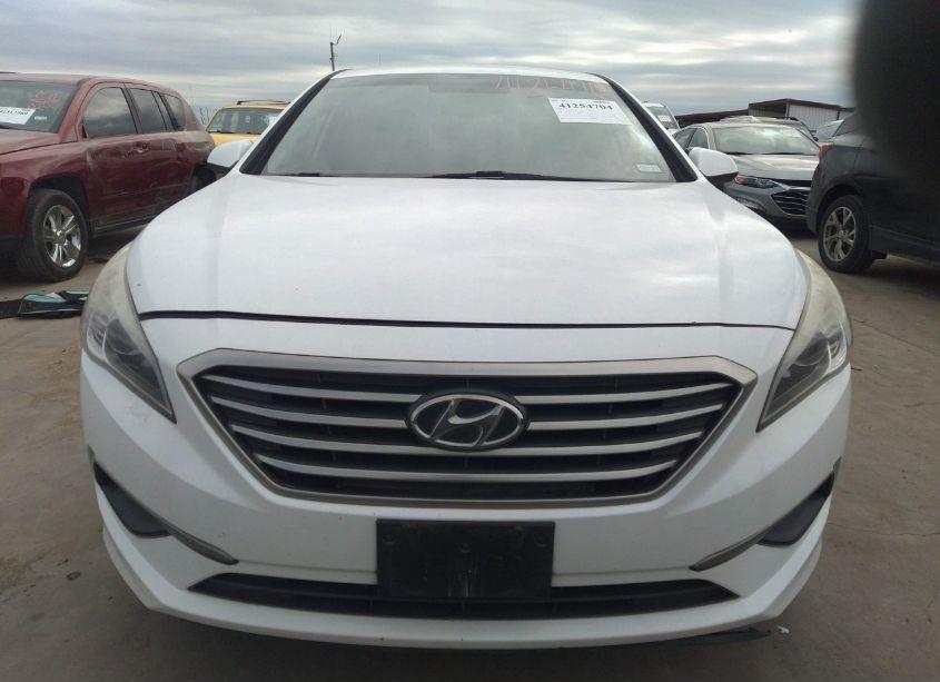 Photo 12 of 2016 Hyundai Sonata SE (VIN 5NPE24AF8GH369678)
