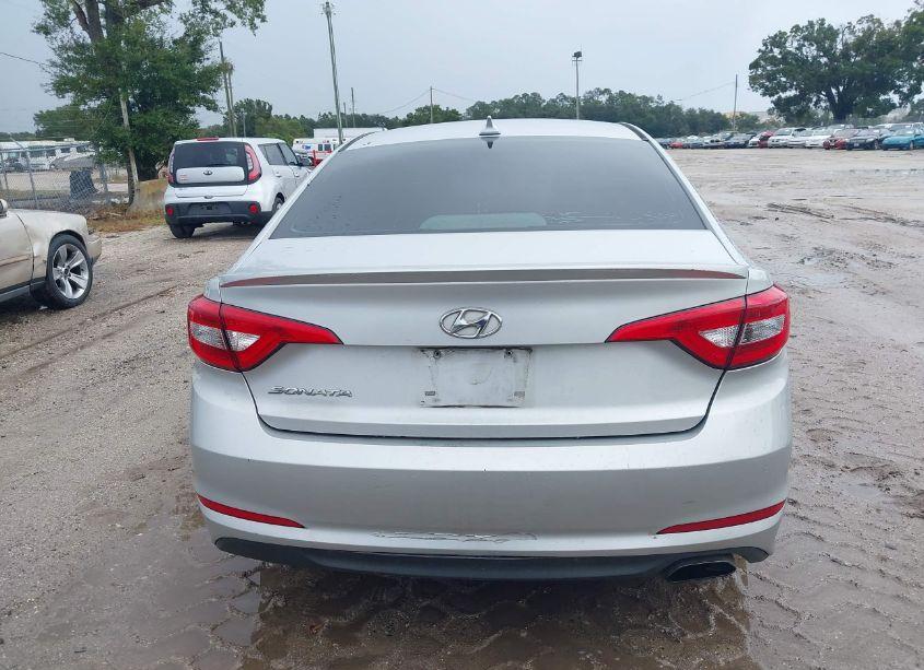 Photo 16 of 2016 Hyundai Sonata SE (VIN 5NPE24AF8GH373424)