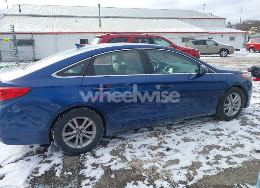Photo 13 of 2016 Hyundai Sonata SE (VIN 5NPE24AF8GH385430)