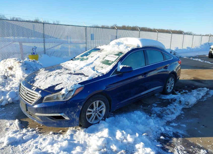 Photo 2 of 2016 Hyundai Sonata (VIN 5NPE24AF8GH404994)