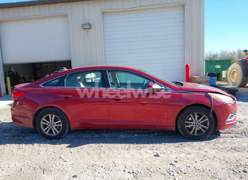 Photo 13 of 2016 Hyundai Sonata SE (VIN 5NPE24AF8GH423447)