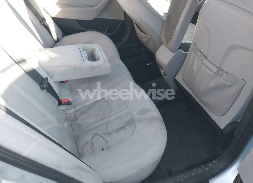 Photo 8 of 2016 Hyundai Sonata SE (VIN 5NPE24AF8GH425800)