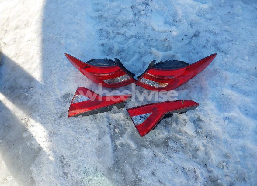 Photo 12 of 2016 Hyundai Sonata SE (VIN 5NPE24AF8GH425960)