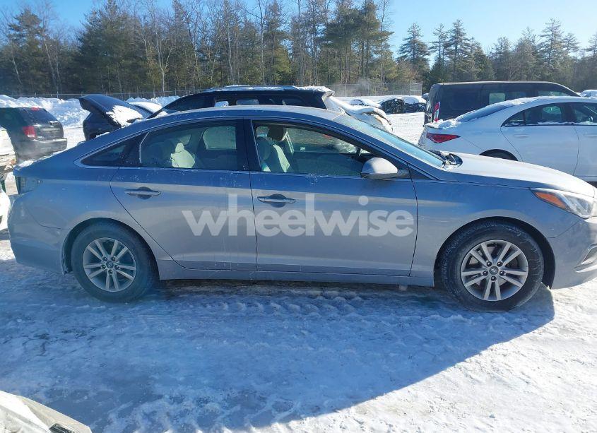 Photo 14 of 2016 Hyundai Sonata SE (VIN 5NPE24AF8GH425960)