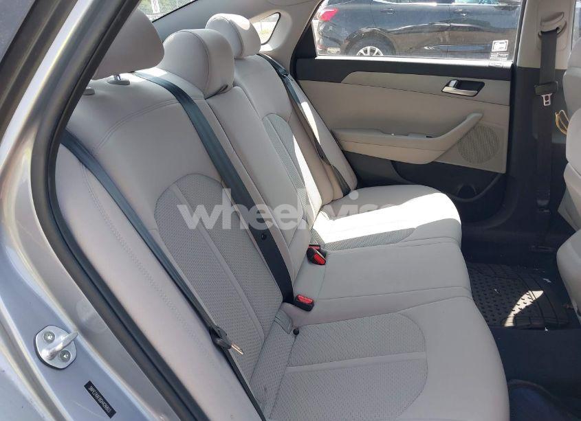 Photo 8 of 2016 Hyundai Sonata SE (VIN 5NPE24AF8GH426803)