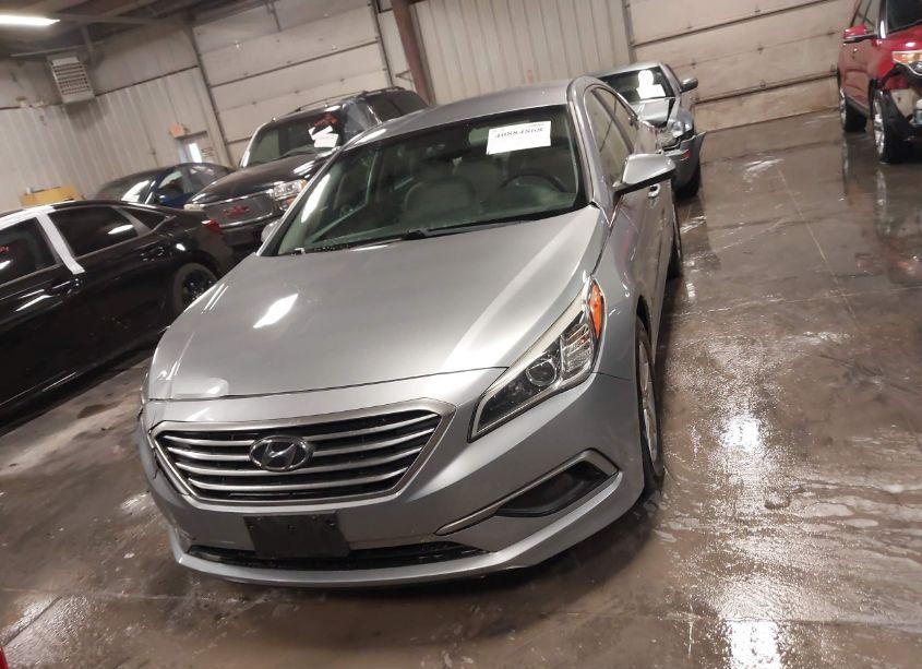 Photo 12 of 2017 Hyundai Sonata SE (VIN 5NPE24AF8HH438533)
