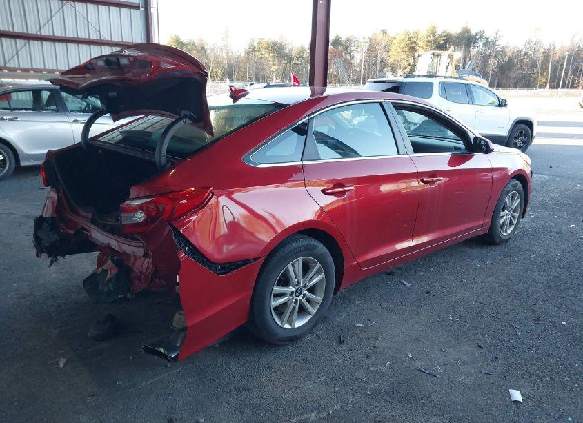 Photo 4 of 2017 Hyundai Sonata SE (VIN 5NPE24AF8HH475565)