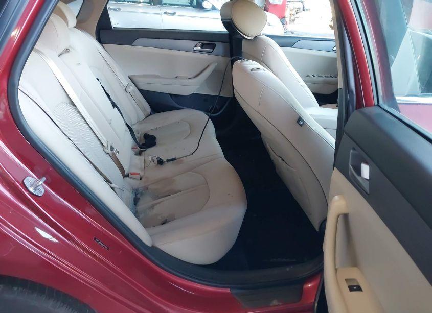 Photo 8 of 2017 Hyundai Sonata SE (VIN 5NPE24AF8HH475565)