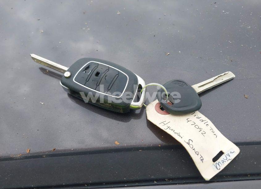 Photo 11 of 2017 Hyundai Sonata (VIN 5NPE24AF8HH496657)