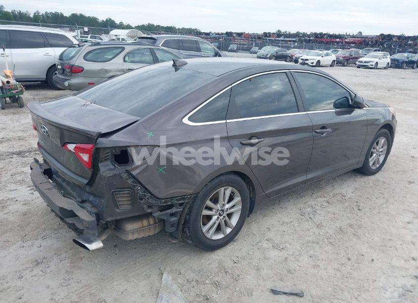 Photo 4 of 2017 Hyundai Sonata (VIN 5NPE24AF8HH496657)