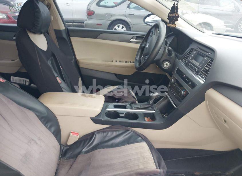 Photo 5 of 2017 Hyundai Sonata (VIN 5NPE24AF8HH496657)