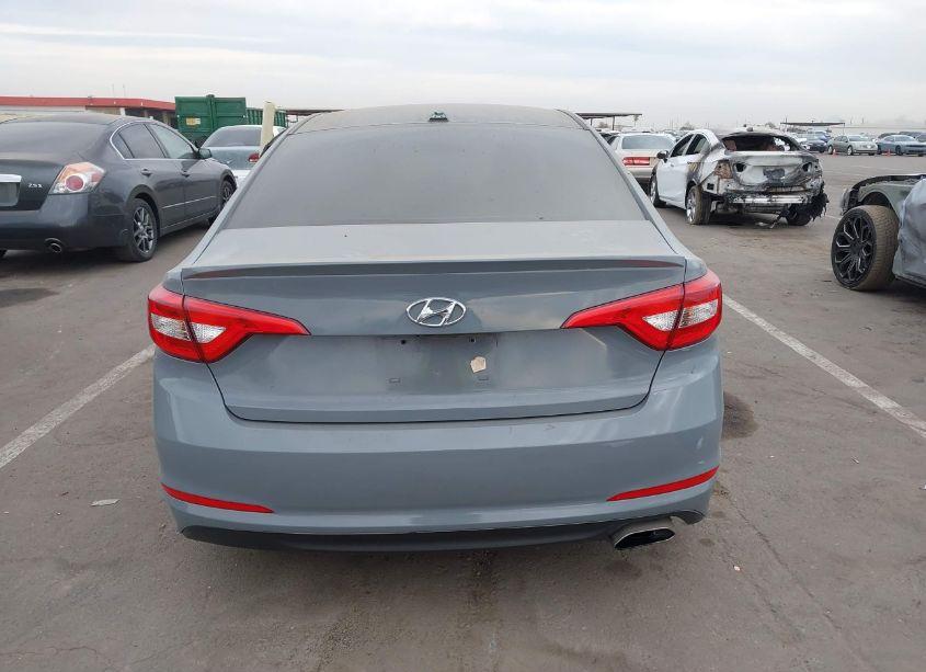 Photo 16 of 2017 Hyundai Sonata SE (VIN 5NPE24AF8HH505082)