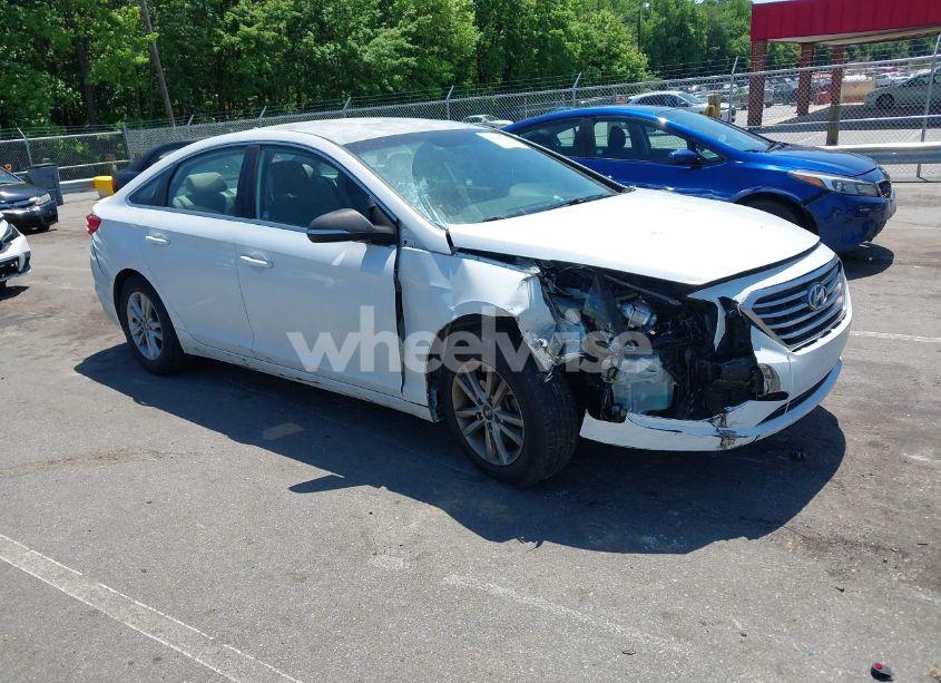 2017 Hyundai Sonata (VIN 5NPE24AF8HH511593) main photo