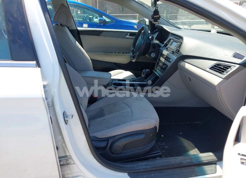 Photo 5 of 2017 Hyundai Sonata (VIN 5NPE24AF8HH511593)